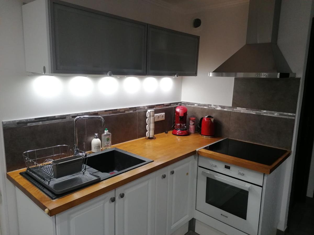 Charmant Appartement T2 Dans Villa Avec En Supplement Spa Exterieur De Mai A Septembre Laveyron Exteriör bild